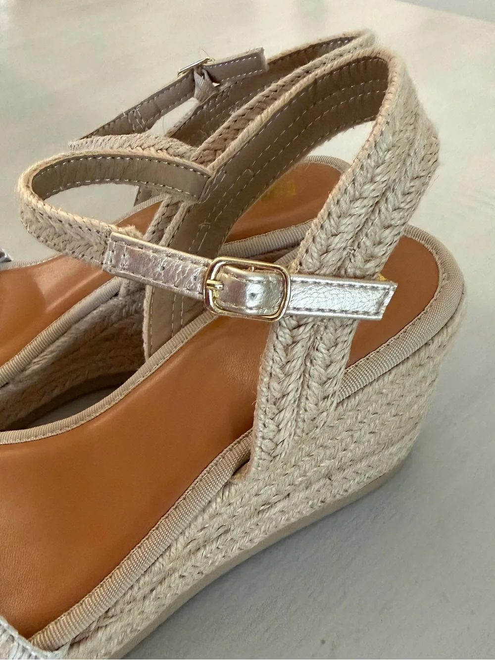 MIA Women’s Gold Espadrille Wedge Sandals with Ankle Strap Sz 9 NWOT